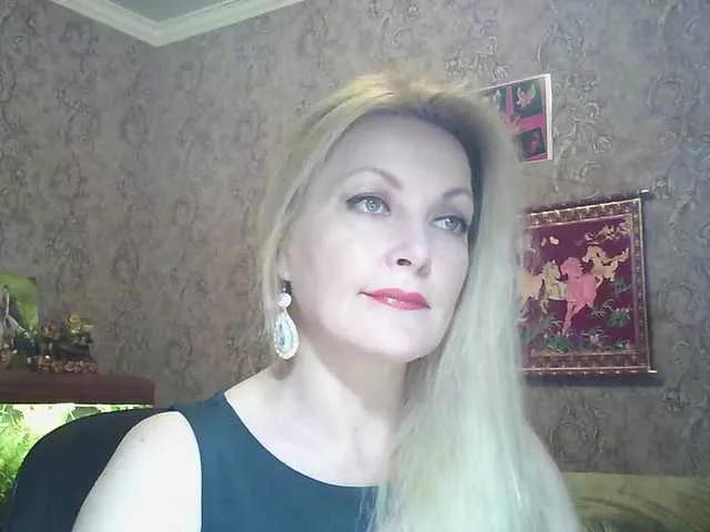 JanessNE from BongaCams is Freechat