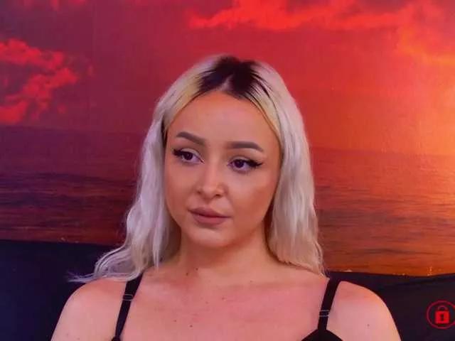JazzyJULIA from BongaCams