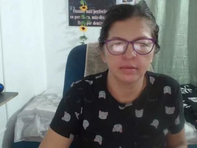 jellyfishhot from BongaCams