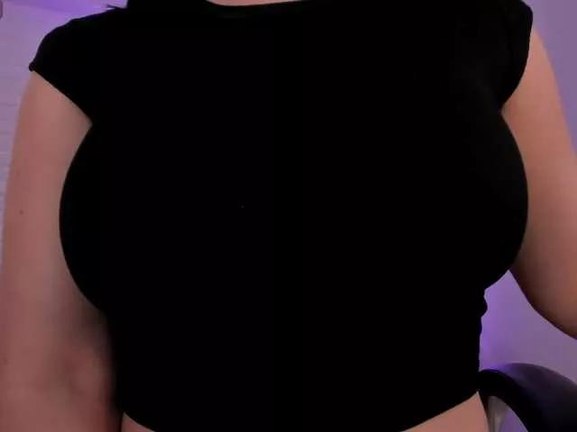 JennaOlson from BongaCams