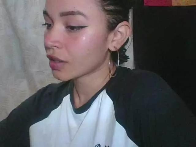 jennyrose99 from BongaCams
