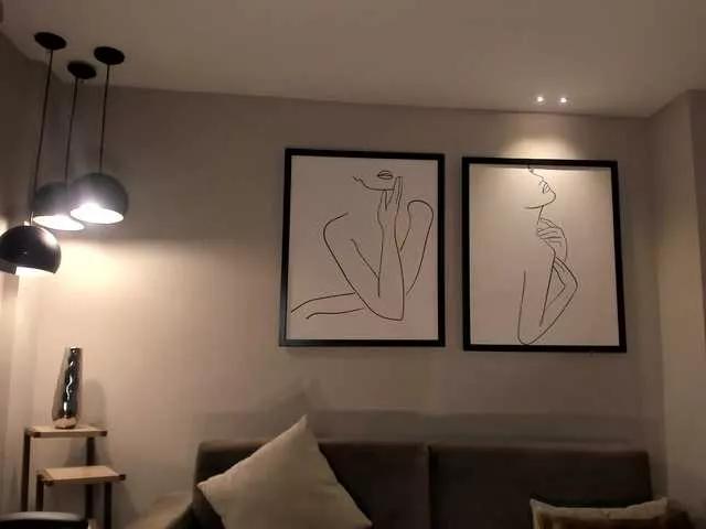 Explore our live girls sluts from our Custom and Multi clubs and checkout exclusive access to highly interactive content, such as shape, hair, titties, pussy type and many more.