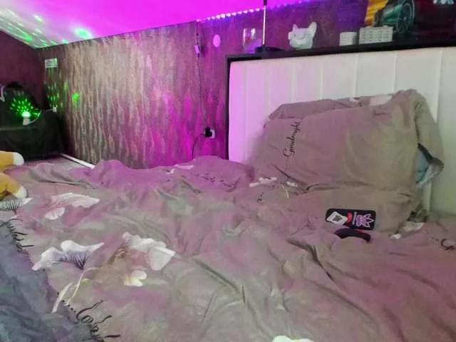 jessika-brin from BongaCams is Freechat