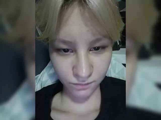 jillari from BongaCams