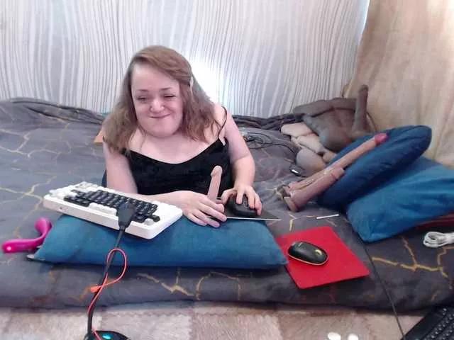 Explore our live girls sluts from our Custom and Multi clubs and checkout exclusive access to highly interactive content, such as shape, hair, titties, pussy type and many more.