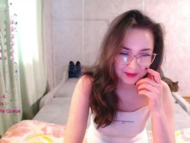 Jussysweet from BongaCams