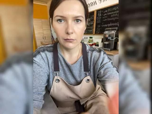 KaraMeld from BongaCams