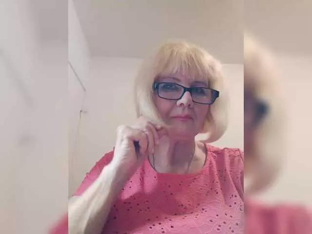 KASANDRABOLOSHKA from BongaCams