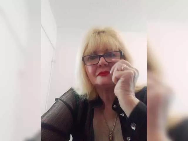 KASANDRABOLOSHKA from BongaCams is Freechat
