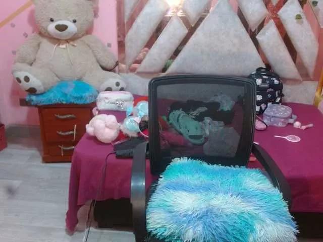 katalinalxx from BongaCams is Freechat