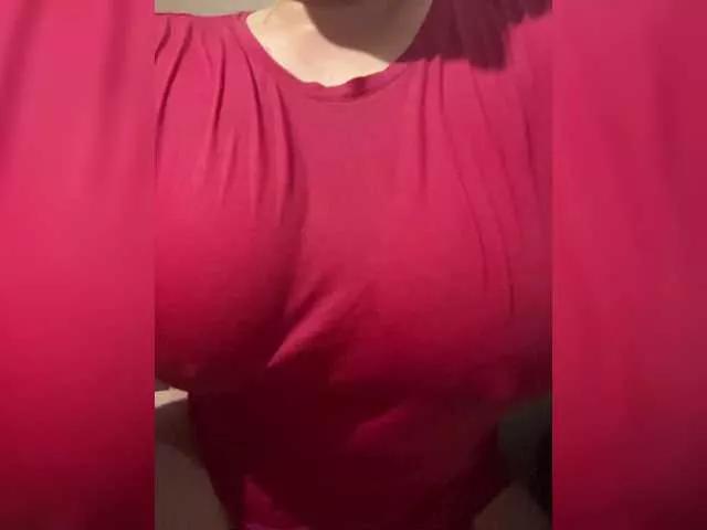 Katarin2711 from BongaCams
