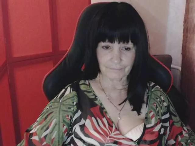 Explore our live girls sluts from our Custom and Multi clubs and checkout exclusive access to highly interactive content, such as shape, hair, titties, pussy type and many more.