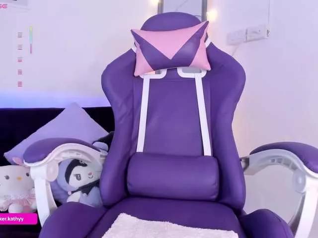 Explore our live girls sluts from our Custom and Multi clubs and checkout exclusive access to highly interactive content, such as shape, hair, titties, pussy type and many more.