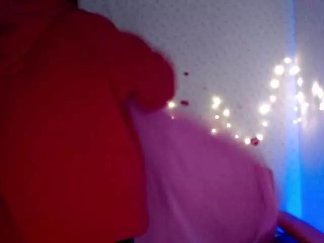 Explore our live girls sluts from our Custom and Multi clubs and checkout exclusive access to highly interactive content, such as shape, hair, titties, pussy type and many more.