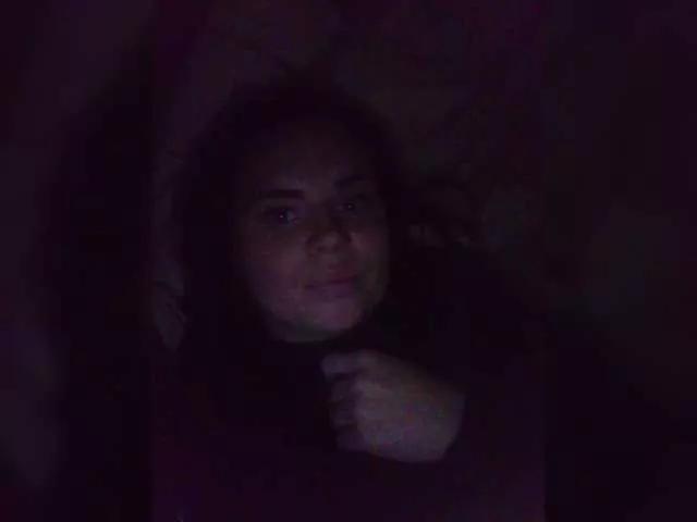 Kattselur17322 from BongaCams