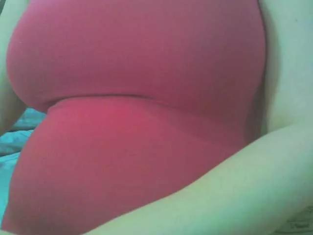 KeepmepregO from BongaCams