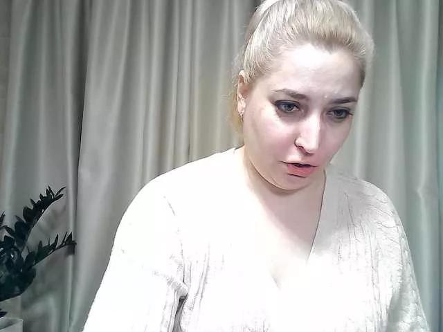 KickaIricka from BongaCams