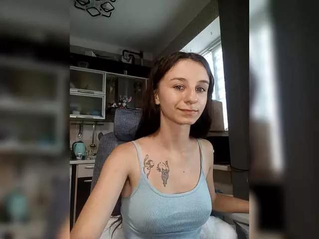 KikNika from BongaCams