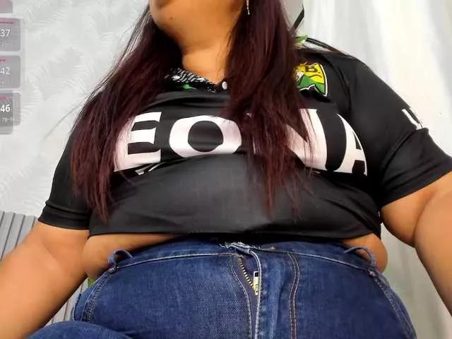 Kimiekaboom from BongaCams