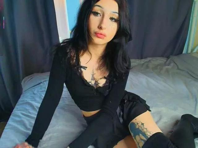 Explore our live girls sluts from our Custom and Multi clubs and checkout exclusive access to highly interactive content, such as shape, hair, titties, pussy type and many more.