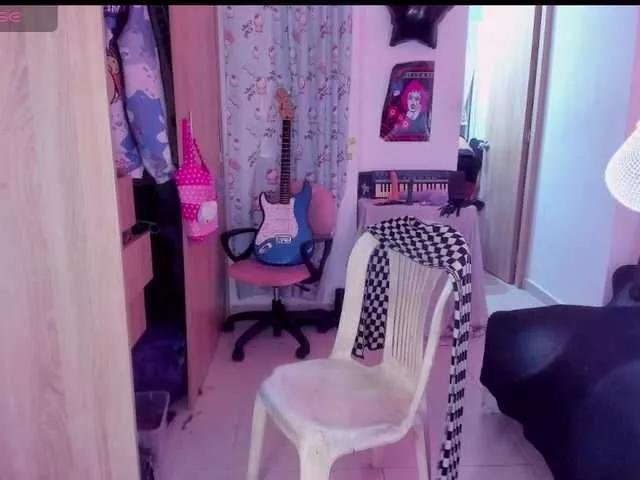 kitty-scream from BongaCams