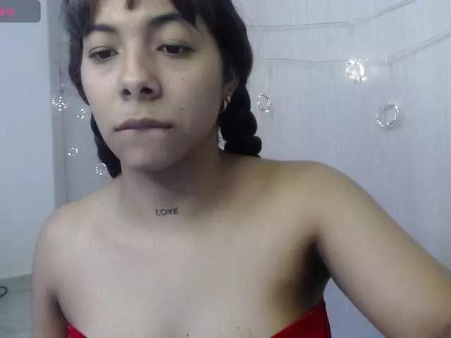 Explore our live girls sluts from our Custom and Multi clubs and checkout exclusive access to highly interactive content, such as shape, hair, titties, pussy type and many more.
