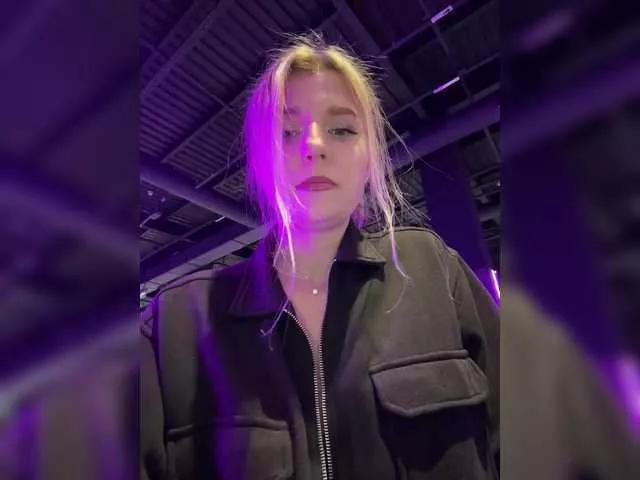 Photos of KotiMrrr from BongaCams is Freechat