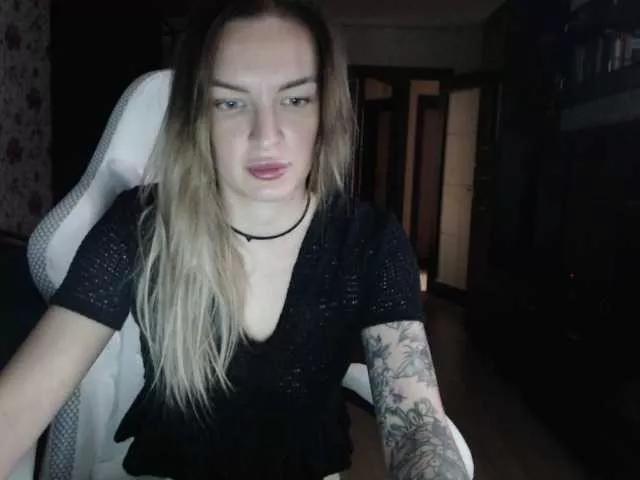 Explore our live girls sluts from our Custom and Multi clubs and checkout exclusive access to highly interactive content, such as shape, hair, titties, pussy type and many more.