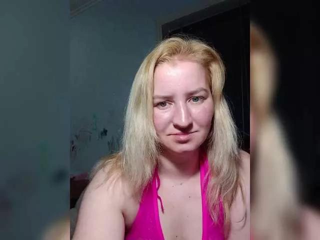 KsuKryv from BongaCams