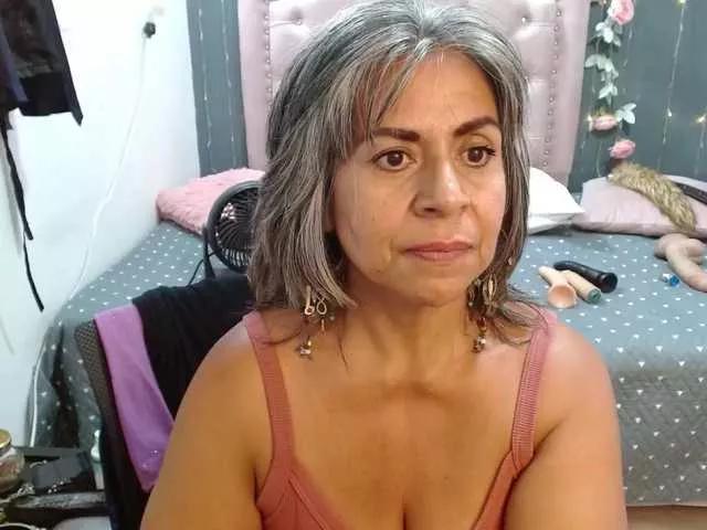 lalisha-96 from BongaCams