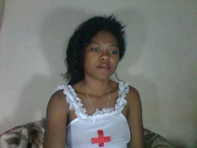 Laluna2 from BongaCams