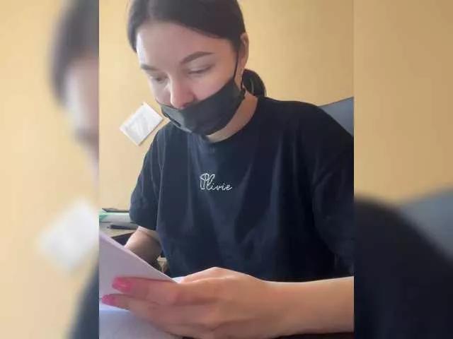 LanaDL18 from BongaCams