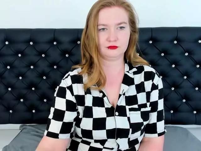 Explore our live girls sluts from our Custom and Multi clubs and checkout exclusive access to highly interactive content, such as shape, hair, titties, pussy type and many more.
