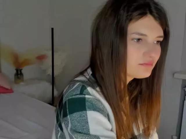 Explore our live girls sluts from our Custom and Multi clubs and checkout exclusive access to highly interactive content, such as shape, hair, titties, pussy type and many more.