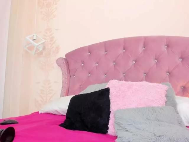 LeexiRosee from BongaCams