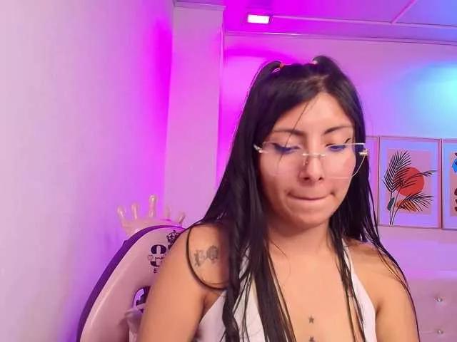 Leia-laurent from BongaCams is Freechat