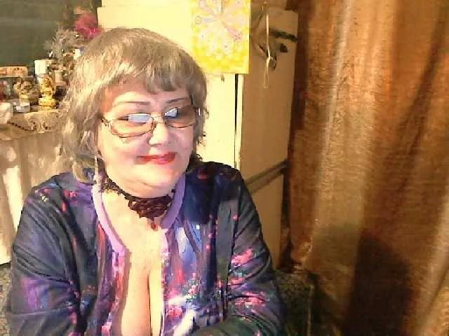 lelaniy from BongaCams