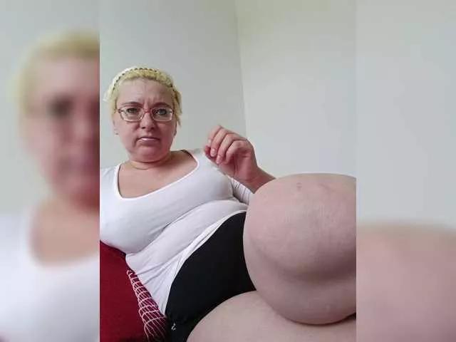 Photos of LeonaSplash from BongaCams is Freechat