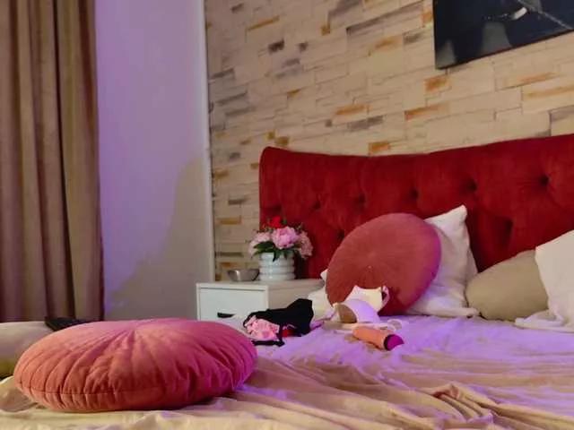 Photos of LeyaGoddess from BongaCams is Freechat
