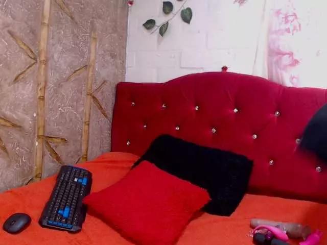 leyla-hot from BongaCams