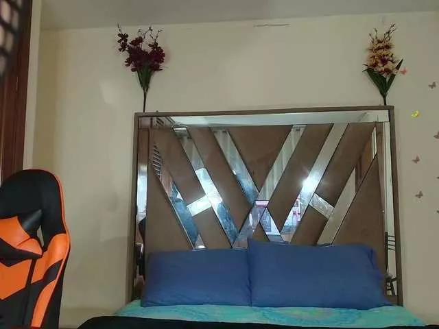 leyladarly from BongaCams