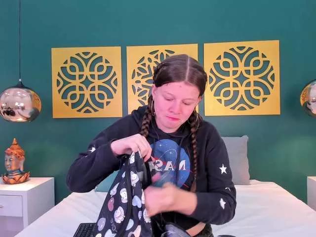 Lia-parker from BongaCams is Freechat