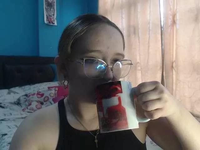 LiaaRoberts from BongaCams