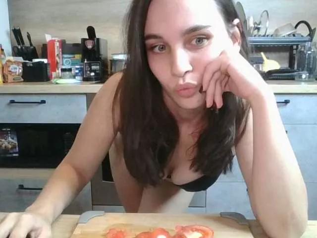 LikewomansOne webcams show profile image 