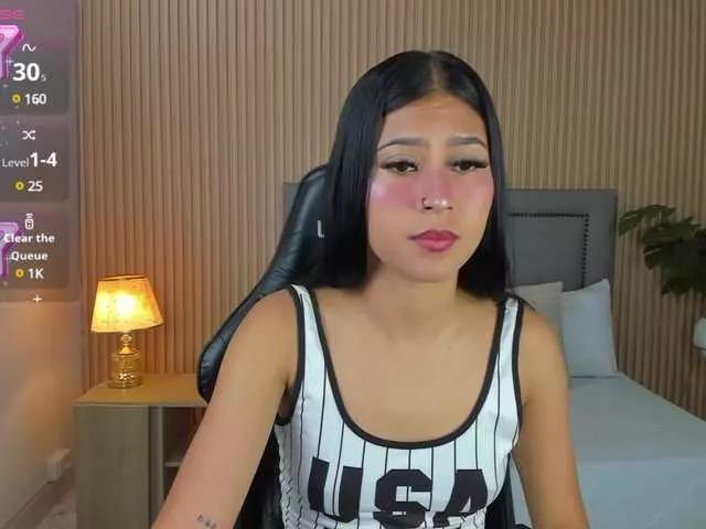 lil-star from BongaCams