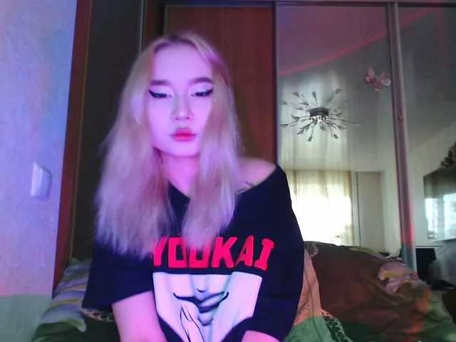 LilCharliey from BongaCams