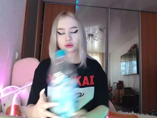LilCharliey from BongaCams
