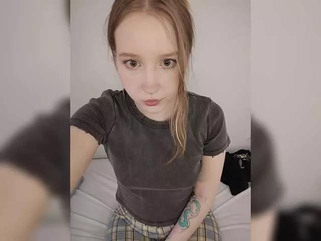 Lilith- from BongaCams is Freechat