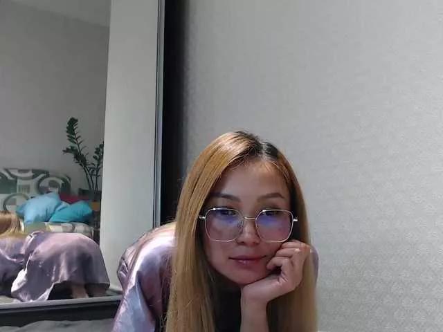 LiliToli1 from BongaCams