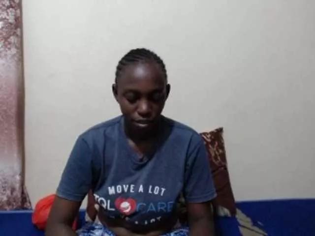 lilqueen1 from BongaCams